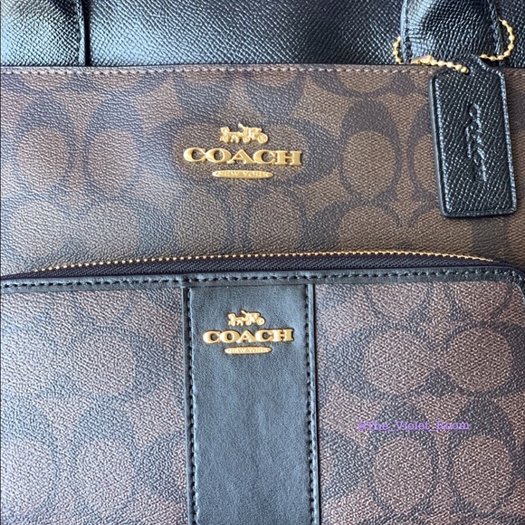 ▪️COACH▪️Signature Casey Tote & Zip Around Wallet - Picture 3 of 7